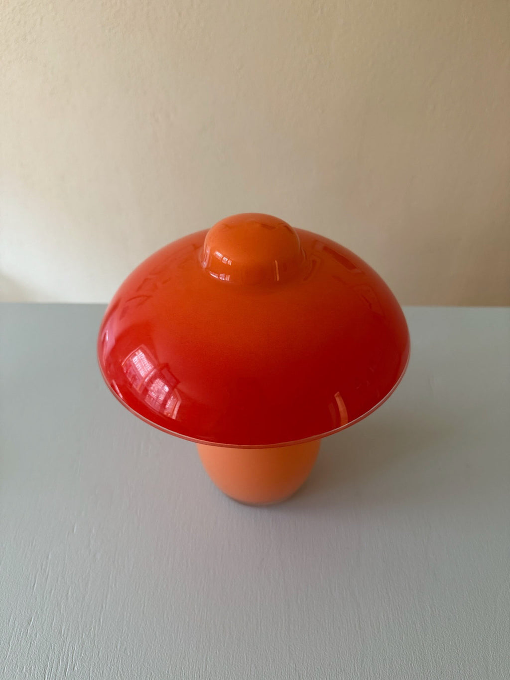 BULB CLUB "Red" Lamp