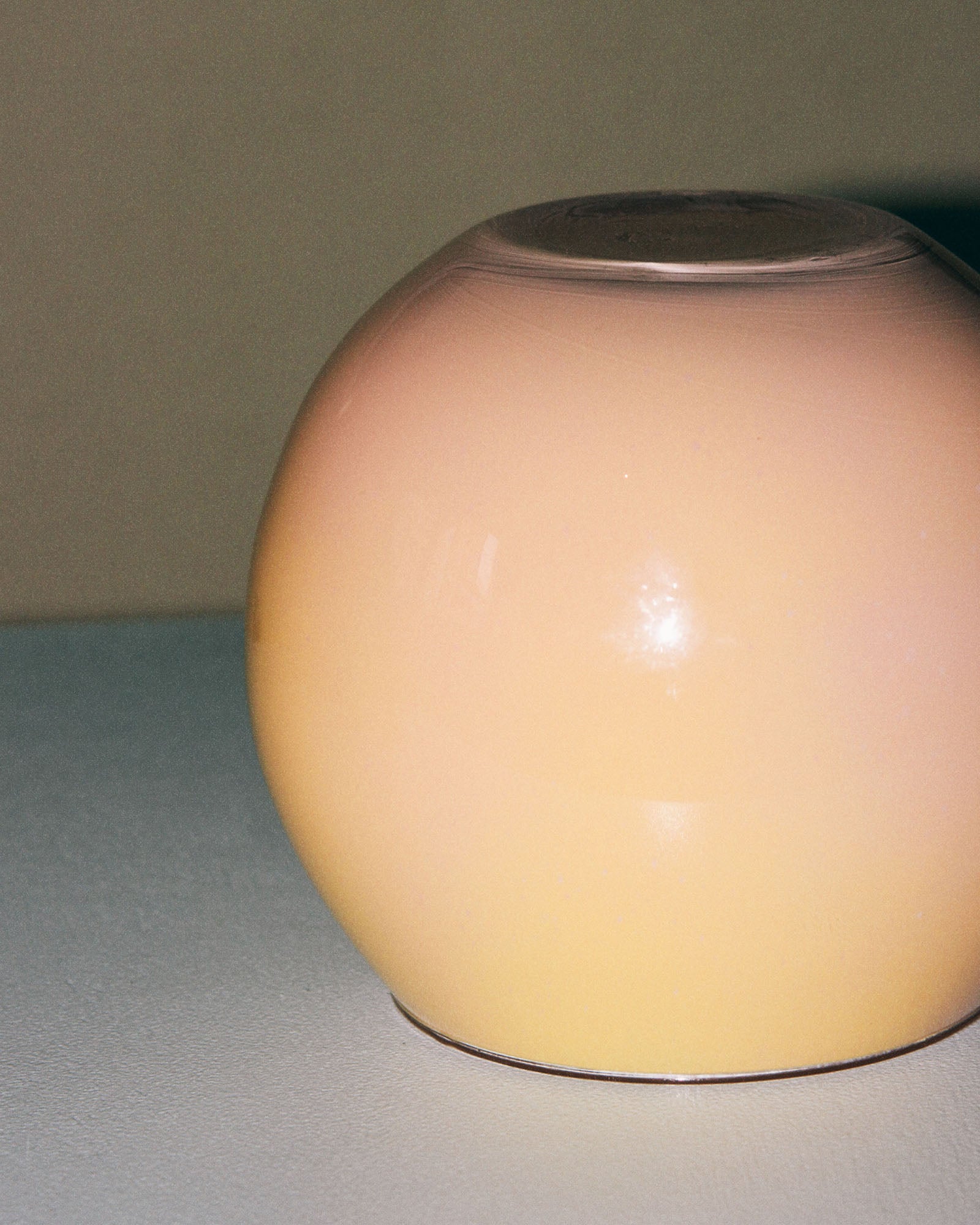 BULB CLUB "Globe" Lamp