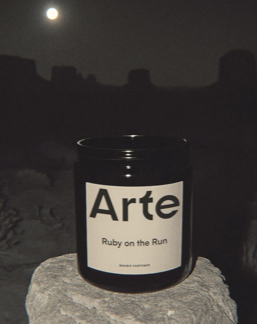 RUBY ON THE RUN Scented Candle
