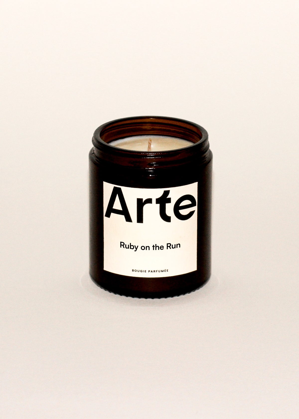 RUBY ON THE RUN Scented Candle